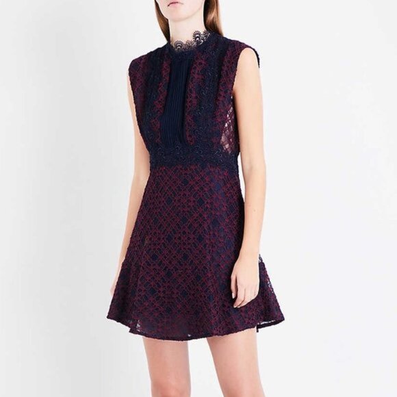 NWT SANDRO Peaches Lace Mini Dress In Burgundy - Picture 1 of 6